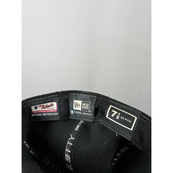Chicago White Sox New Era 59FIFTY Fitted Hat 7 1/8 MLB On-Field Cool Base Black - Picture 4 of 5